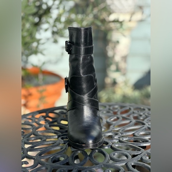 Pour La Victoire — Roslin Buckled-Wrap Leather Boots - Picture 4 of 9